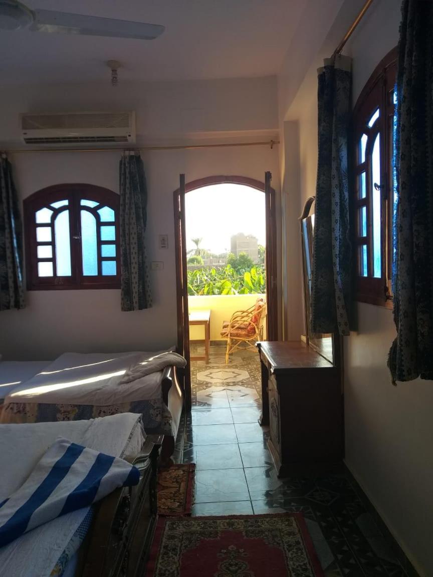One Love Guesthouse & Restaurant Luxor Kültér fotó