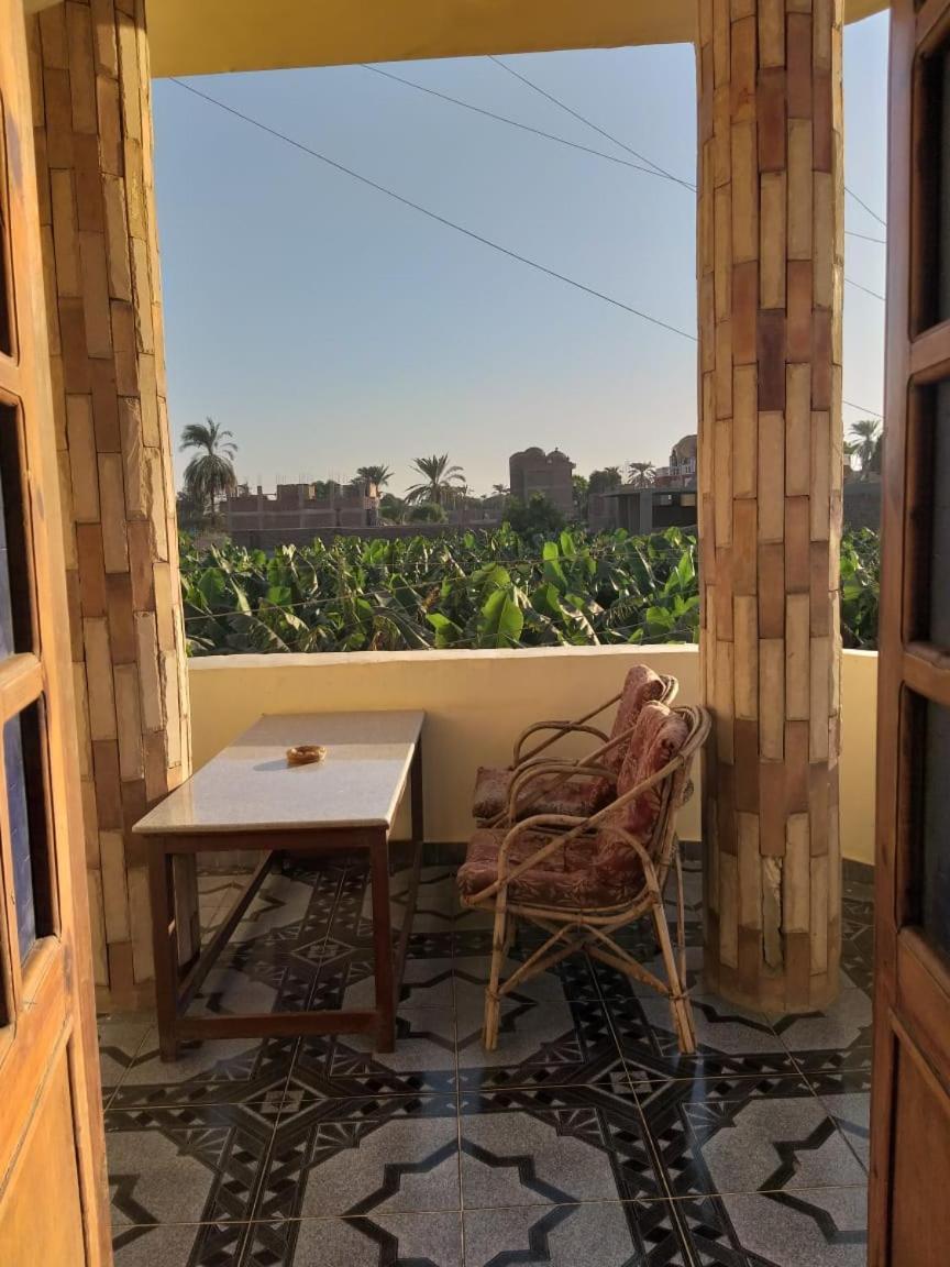 One Love Guesthouse & Restaurant Luxor Kültér fotó