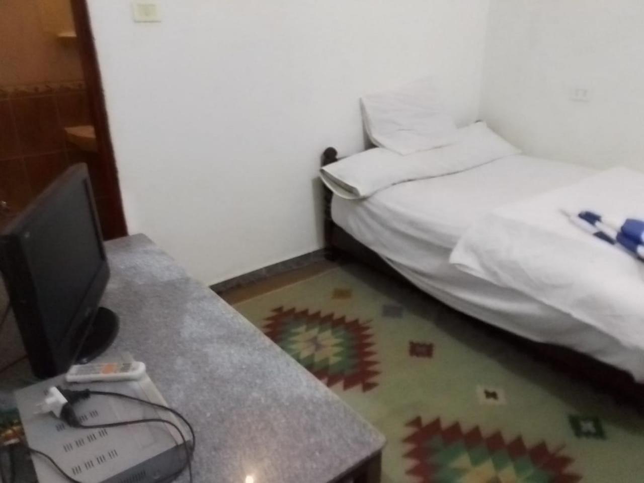 One Love Guesthouse & Restaurant Luxor Kültér fotó