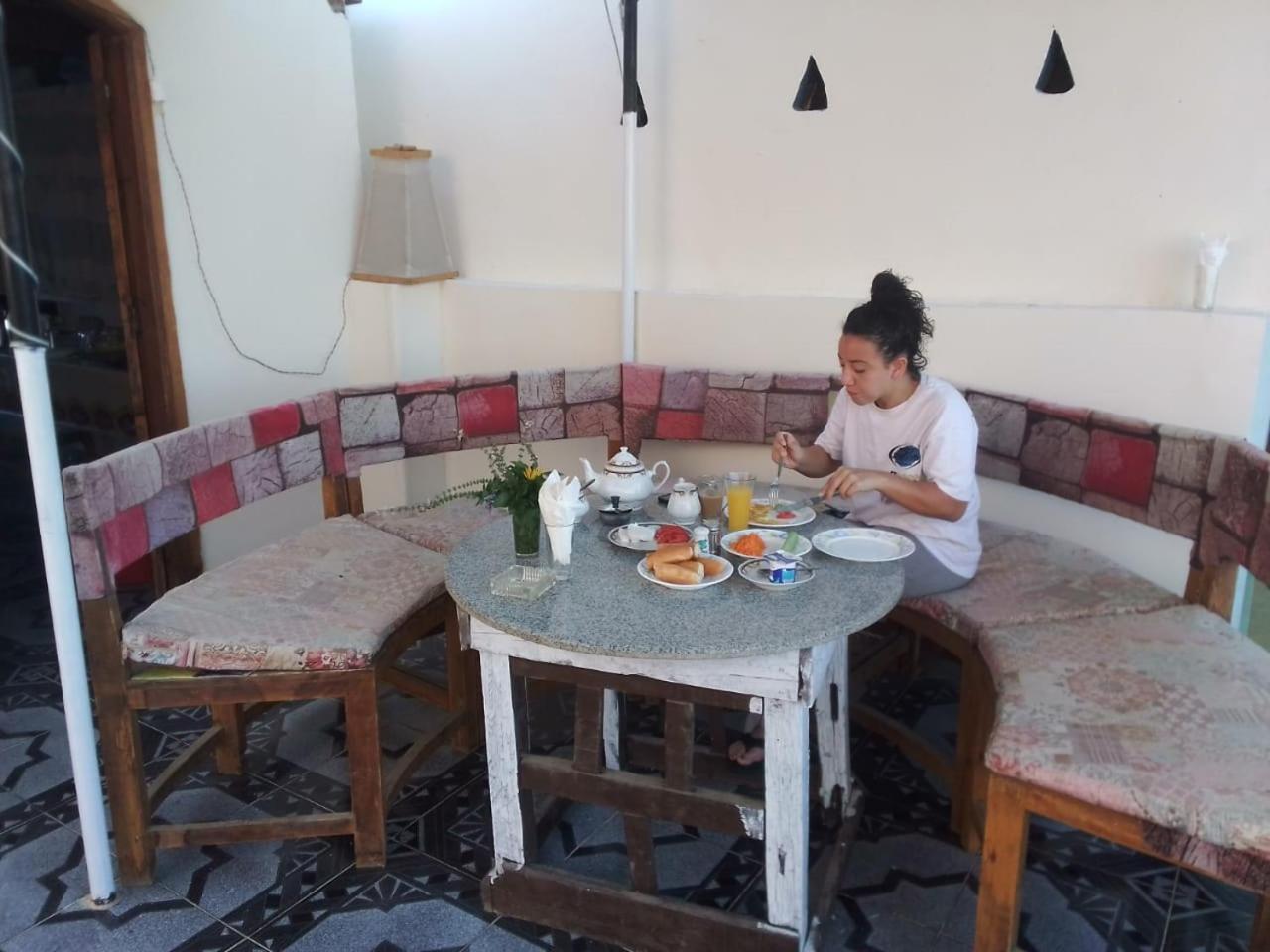 One Love Guesthouse & Restaurant Luxor Kültér fotó