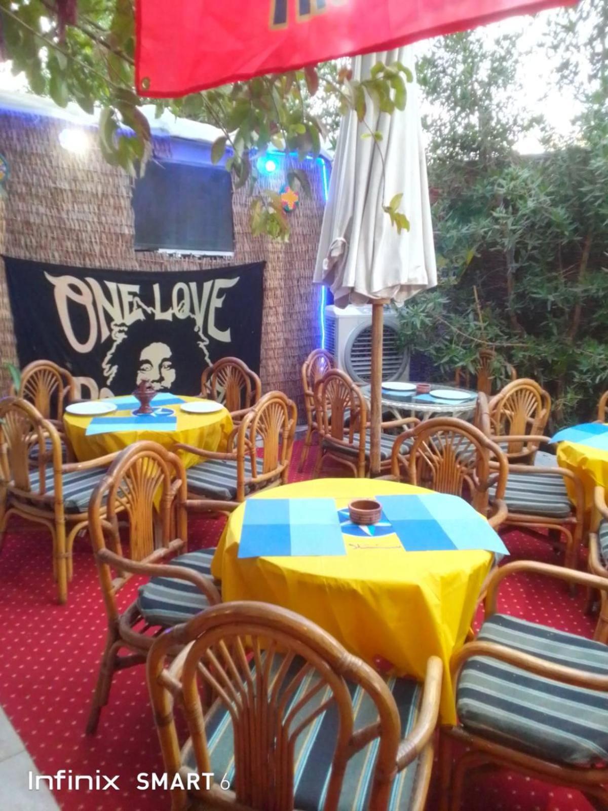 One Love Guesthouse & Restaurant Luxor Kültér fotó